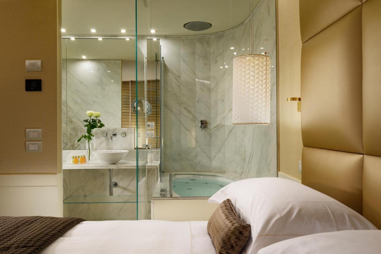 Ponte Vecchio Suites & Spa Флоренция Екстериор снимка