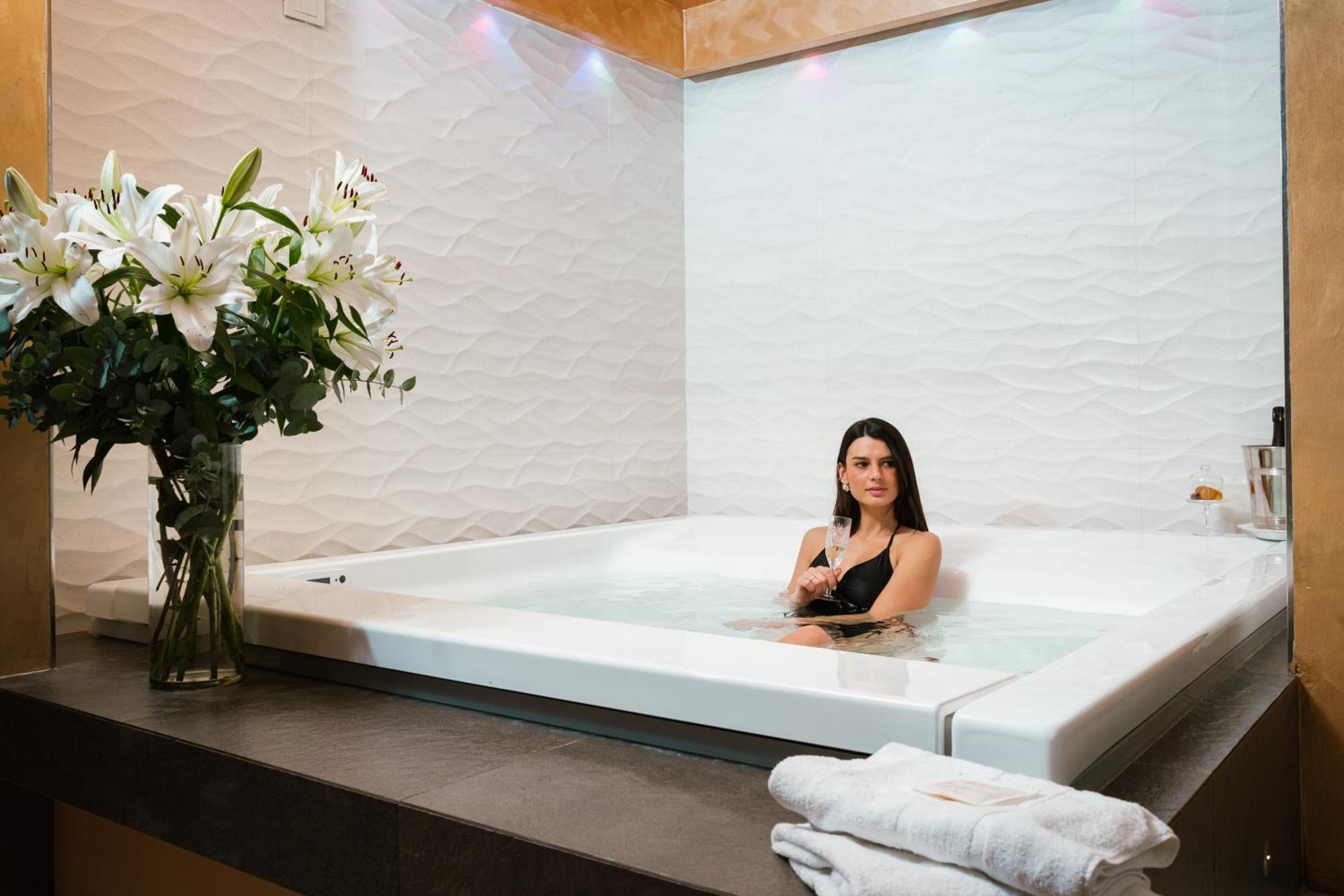 Ponte Vecchio Suites & Spa Флоренция Екстериор снимка