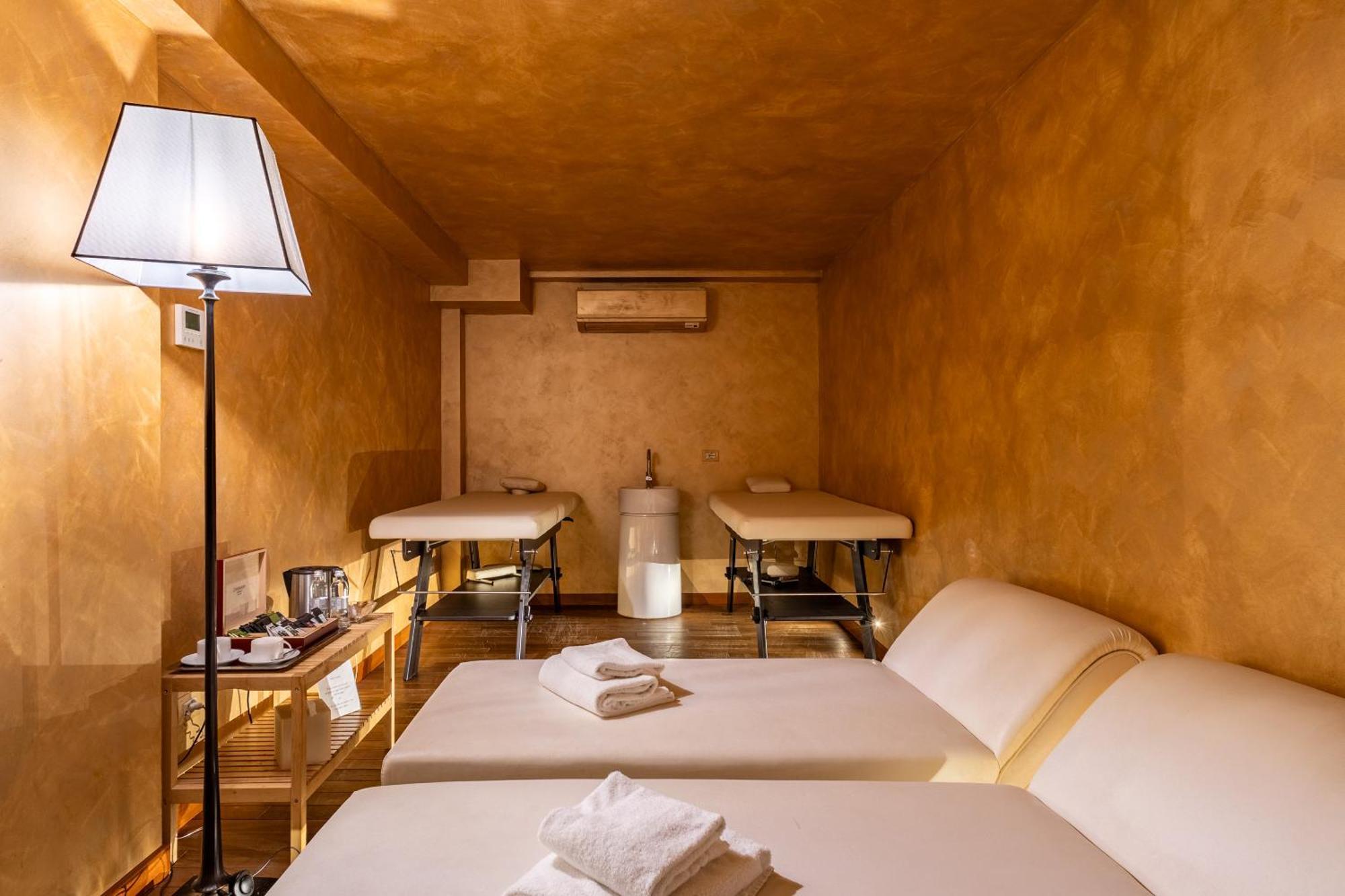 Ponte Vecchio Suites & Spa Флоренция Екстериор снимка
