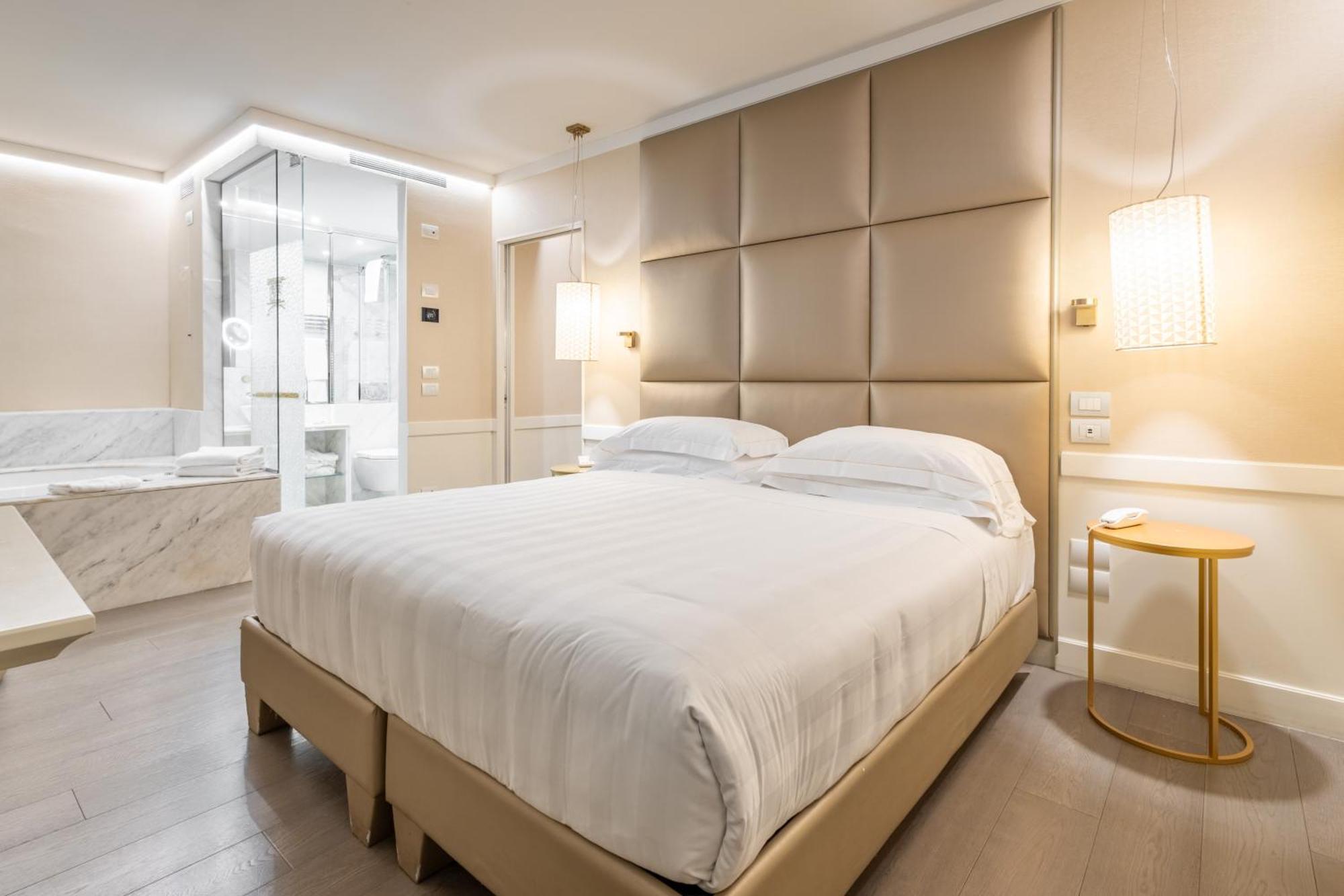 Ponte Vecchio Suites & Spa Флоренция Екстериор снимка