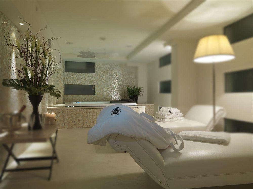 Ponte Vecchio Suites & Spa Флоренция Екстериор снимка