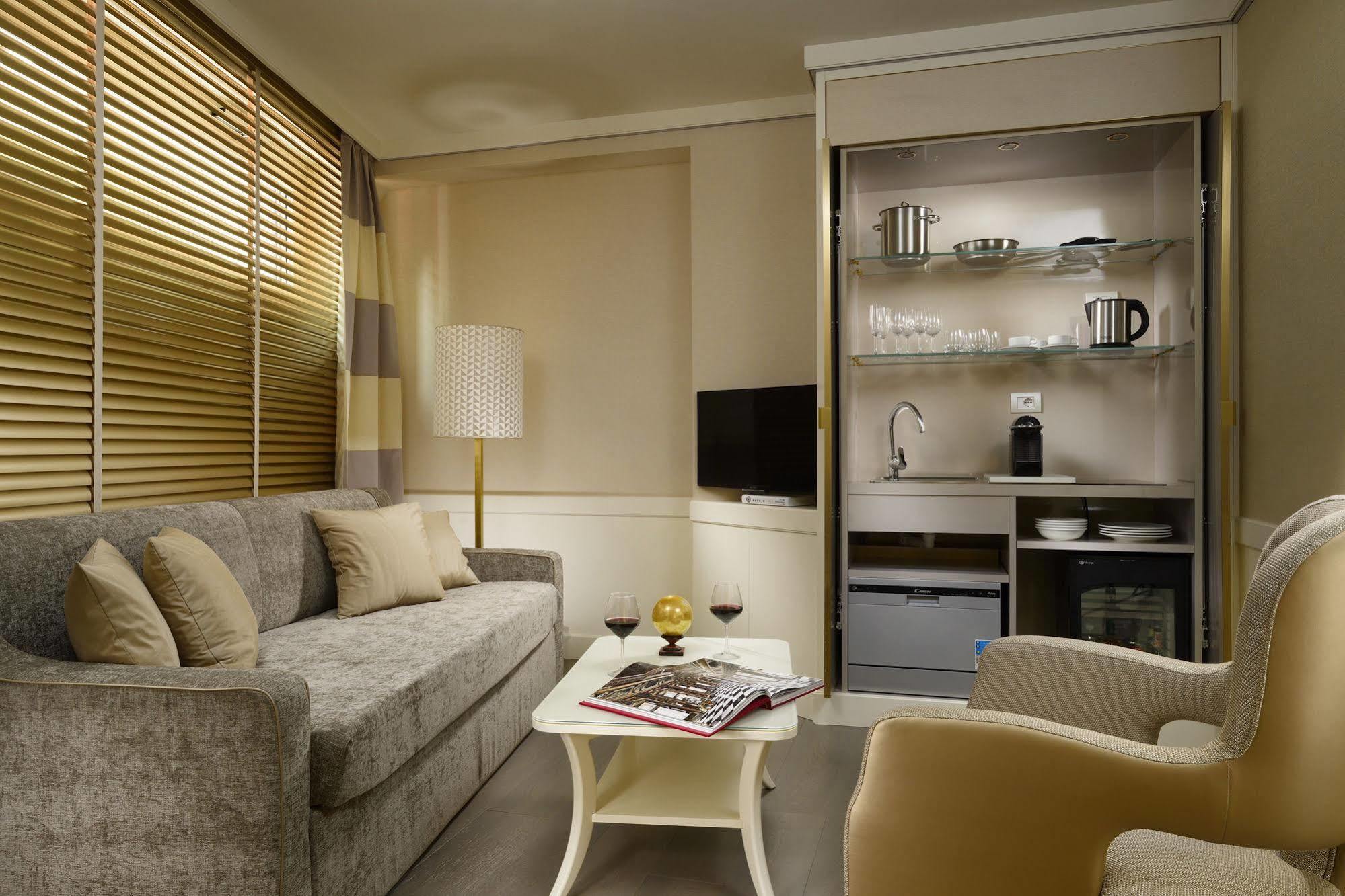 Ponte Vecchio Suites & Spa Флоренция Екстериор снимка