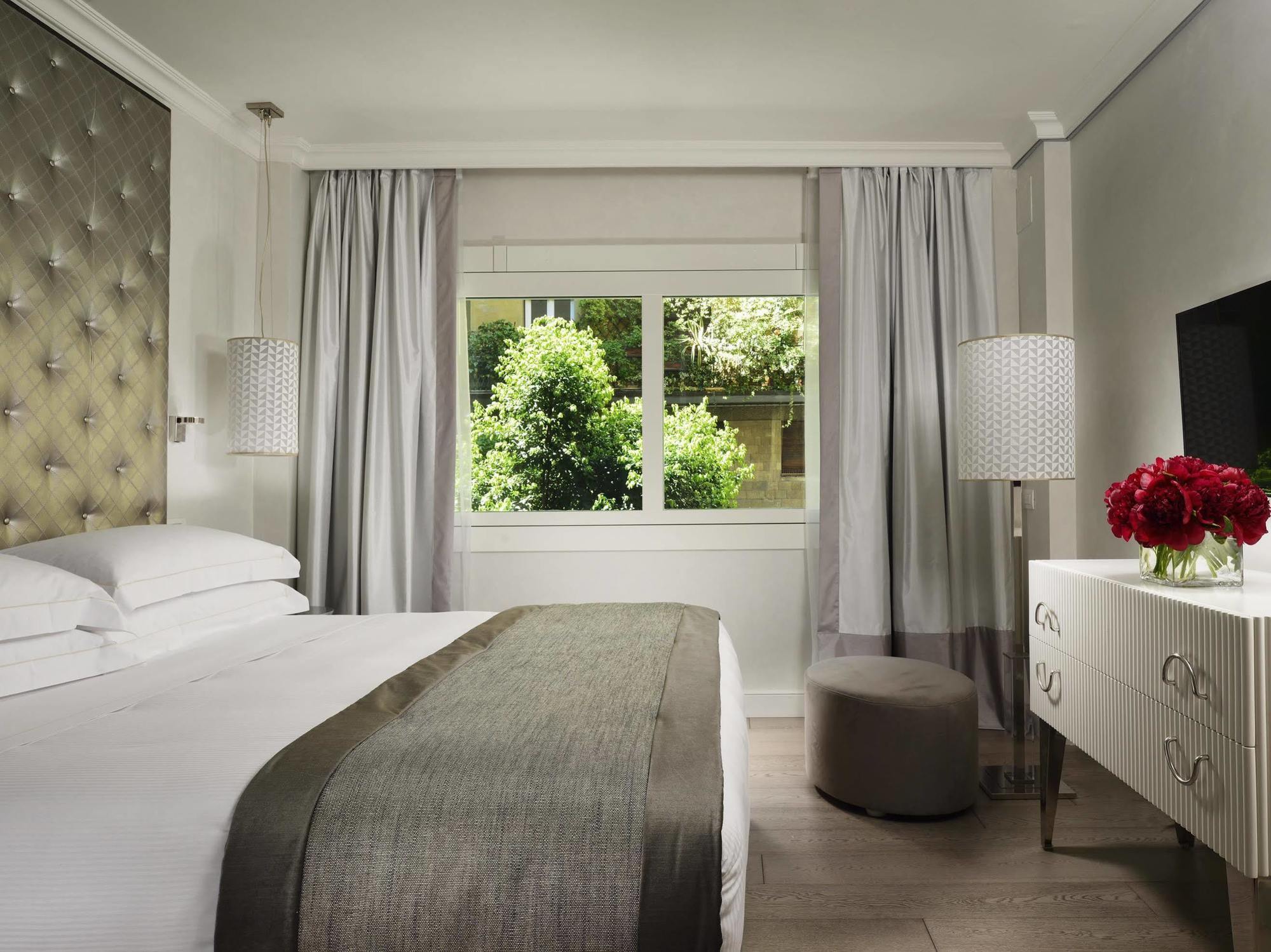 Ponte Vecchio Suites & Spa Флоренция Екстериор снимка