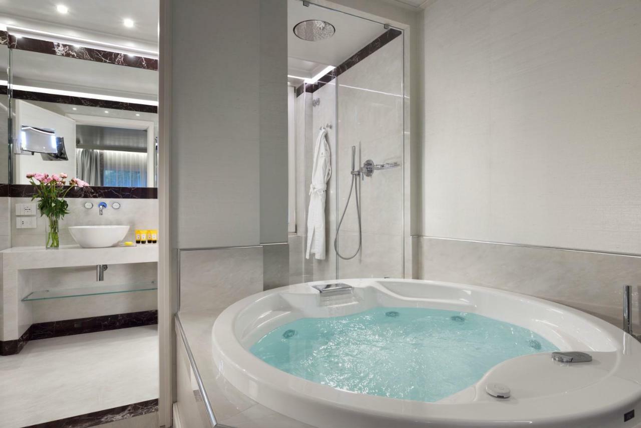 Ponte Vecchio Suites & Spa Флоренция Екстериор снимка